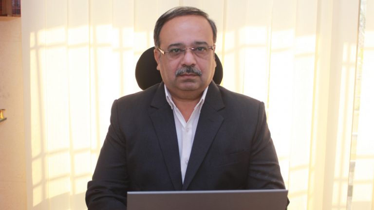 साफ – सुथरी छवि और कर्मठ व्यक्तित्व के धनी संजय ढवलीकर